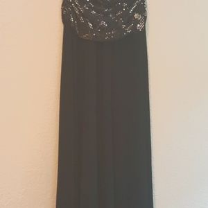 BLACK DRESS SIZE 4P